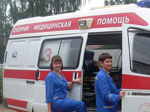 Wie man einen Krankenwagen in Moskau anruft?